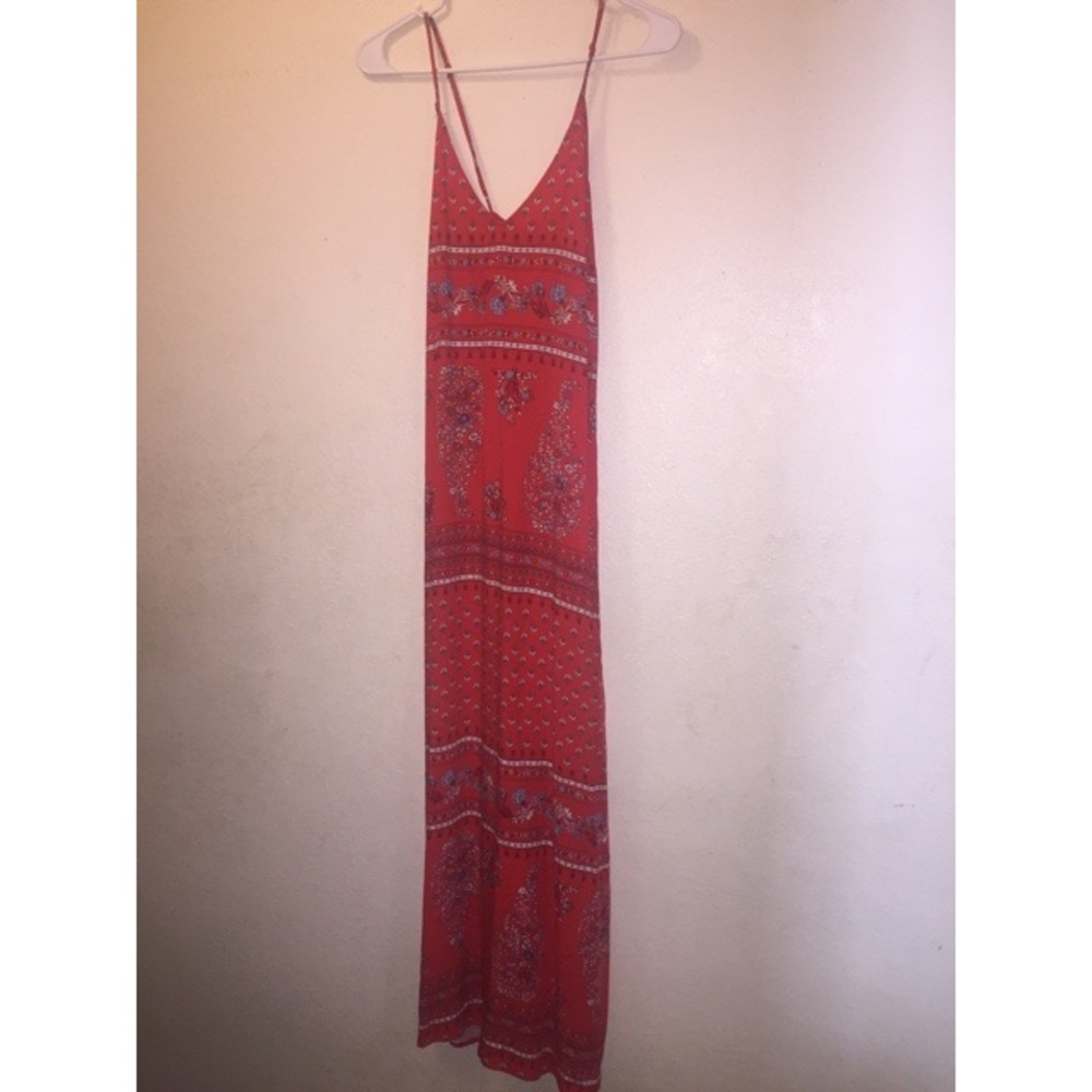 Red maxi dress🥀